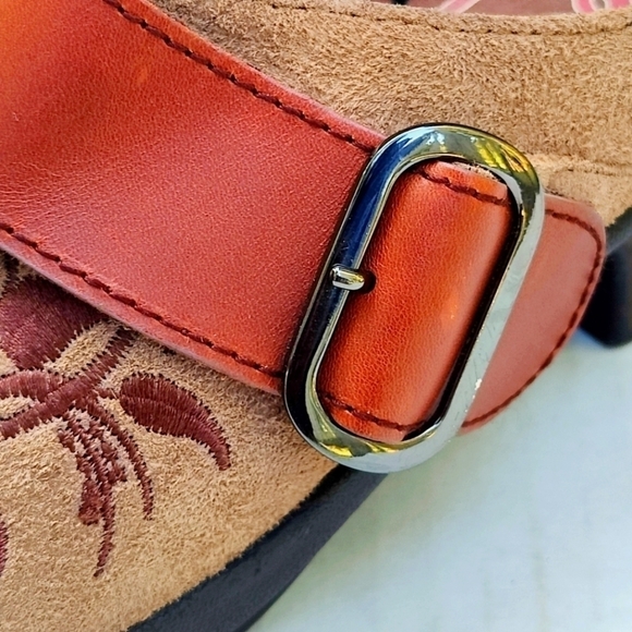 Klogs Women's Clogs Paisley Embossed Leather Buckle Accent Size 8.5M - Picture 6 of 11